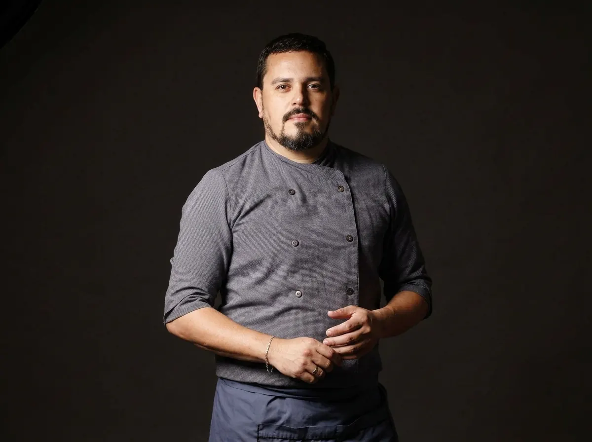 Chef Vinicius Derze, especialista em jantares românticos